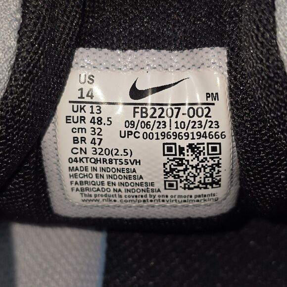 Nike Revolution 7 Men’s Size 14 Gray Running Shoes (FB2207-002) - Picture 9 of 9